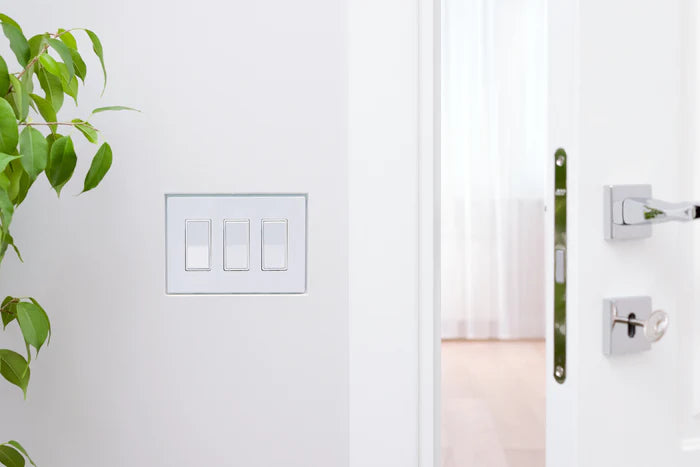 Flush Drywall Receptacle Mount [Luxe]